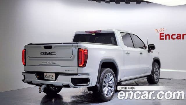 GMC 시에라 드날리-X, 2023 2