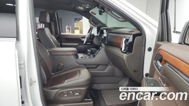 GMC 시에라 드날리-X, 2023 12