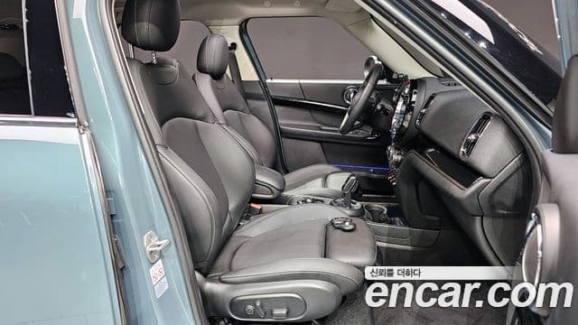 Mini Cooper Countryman 2세대, 2024 10