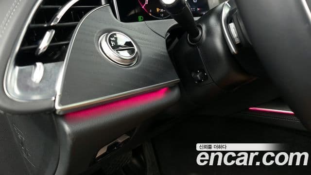 Mercedes-Benz E-класс W214 Avantgarde, 2025 17