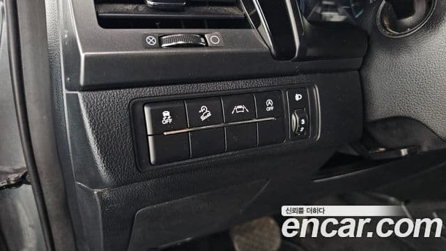 KG모빌리티(SsangYong) The / новый New Rexton Sport 칸 Prestige, 2022 18