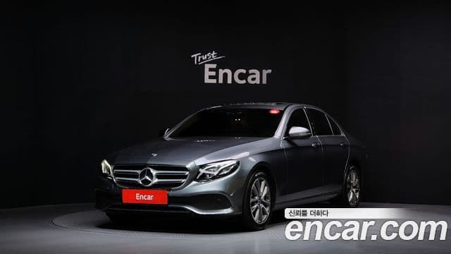 Mercedes-Benz E-класс W213 Avantgarde, 2019 1