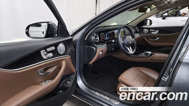 Mercedes-Benz E-класс W213 Avantgarde, 2019 10
