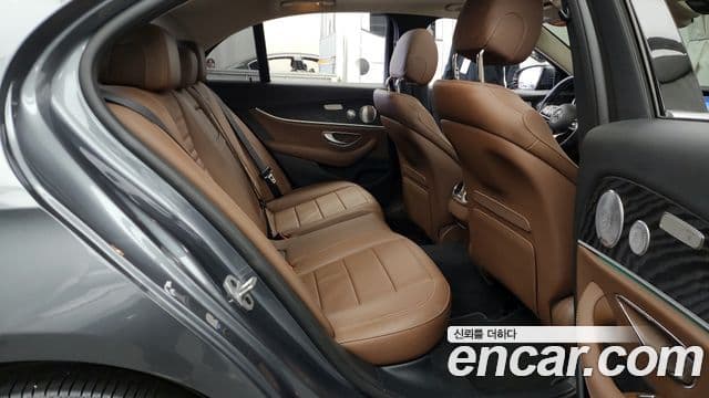 Mercedes-Benz E-класс W213 Avantgarde, 2019 12