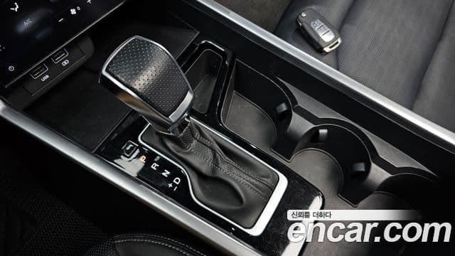 KG모빌리티(SsangYong) Torres T7, 2023 9