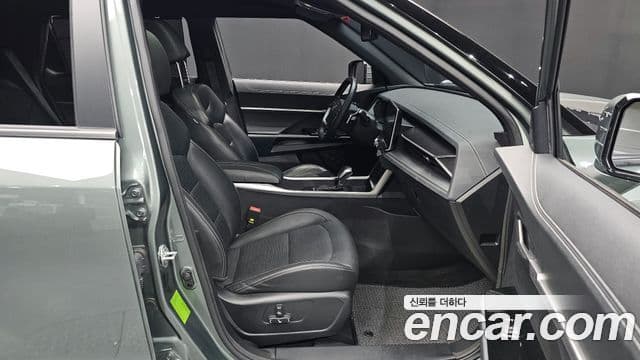 KG모빌리티(SsangYong) Torres T7, 2023 11