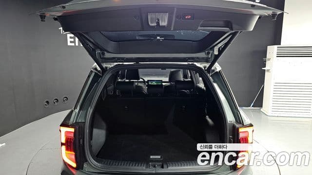 KG모빌리티(SsangYong) Torres T7, 2023 20