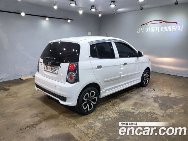 Kia 뉴모닝 люксовая версия, 2011 4