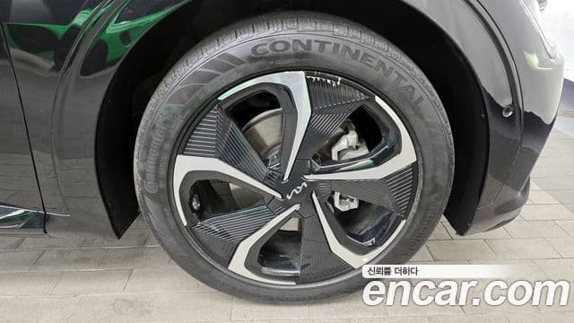 Kia EV6 GT Line, 2022 все фото