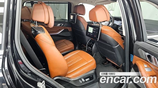 BMW X7 (G07) xDrive 30d Design Pure Excellence 6인승, 2020 12