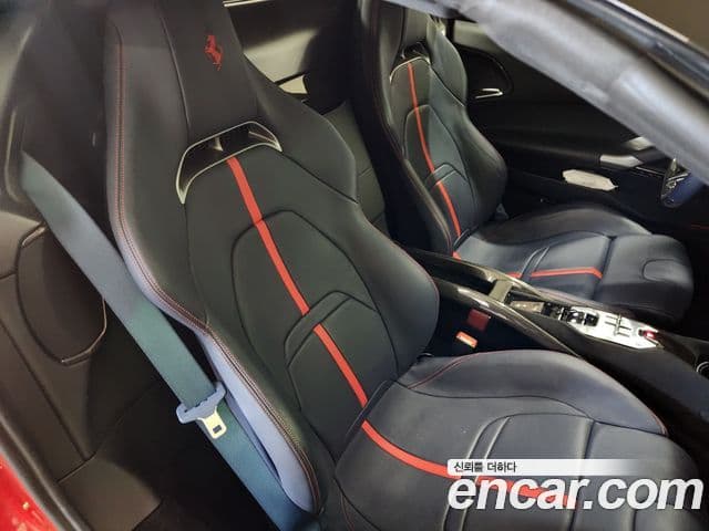 Ferrari SF90 스파이더, 2022 18