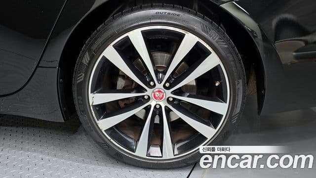 Jaguar All New XJ X351, 2019 все фото