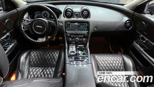 Jaguar All New XJ X351, 2019 7