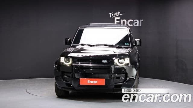 Land Rover Defender (L663) 110 D300 X-Dynamic HSE, 2025 3