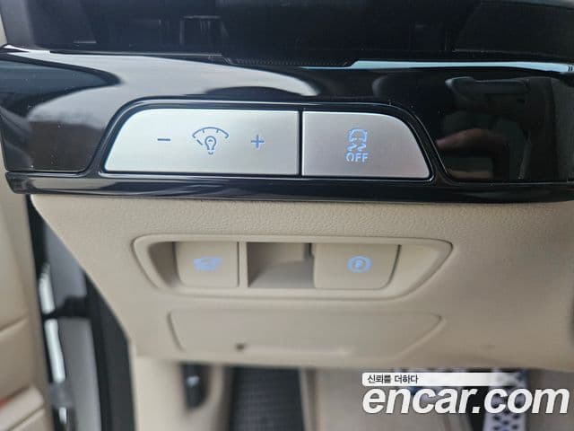 Genesis G80 (RG3) бензин 2.5 турбо AWD, 2026 18