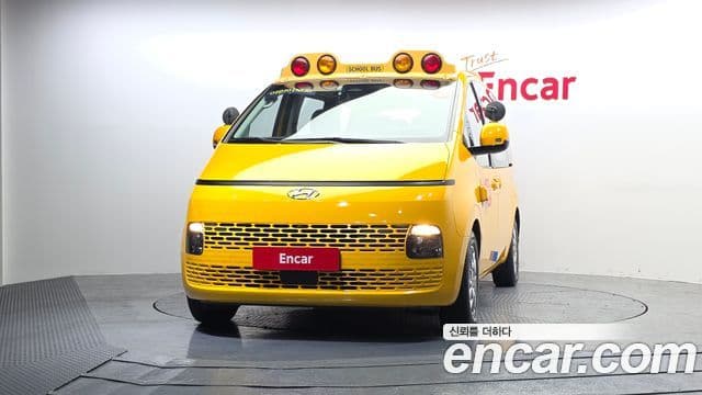 Hyundai Staria 15인승, 2022 3