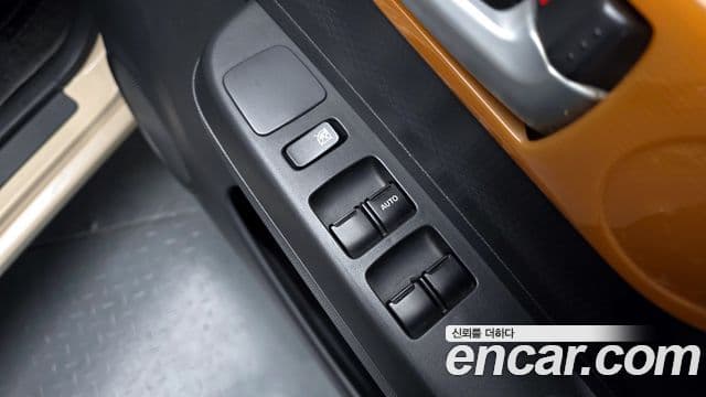 스즈키 알토라팡 G, 2011 16