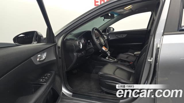 Kia The / новый New K3 2세대 Trendy, 2022 10