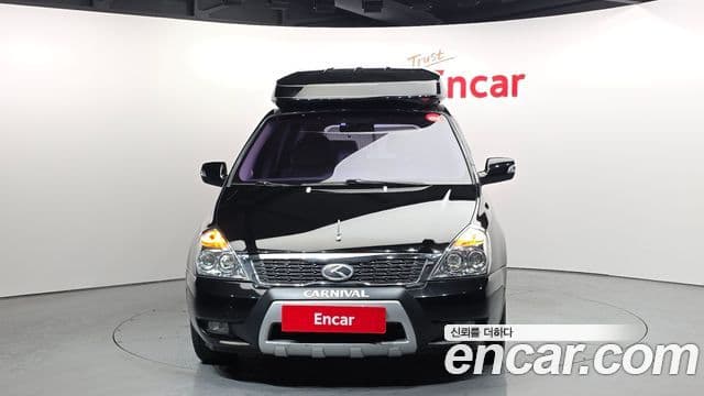 Kia Carnival R Premium, 2014 3