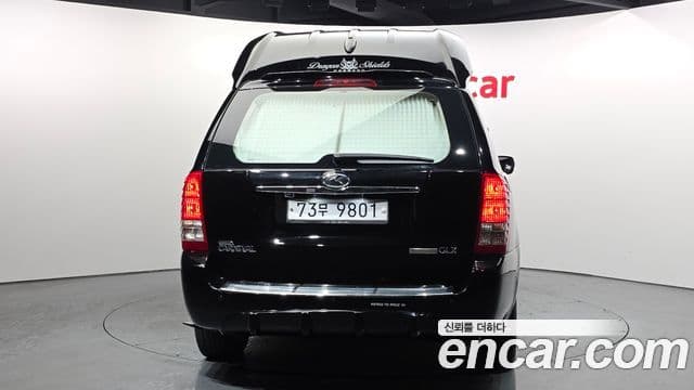 Kia Carnival R Premium, 2014 4