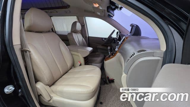 Kia Carnival R Premium, 2014 10