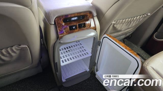 Kia Carnival R Premium, 2014 18