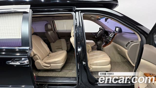 Kia Carnival R Premium, 2014 19