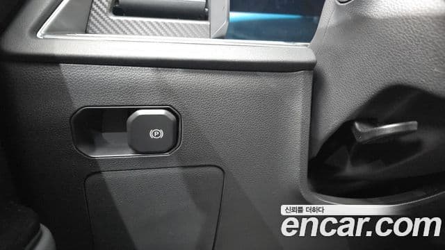 KG모빌리티(SsangYong) Torres T5, 2023 16