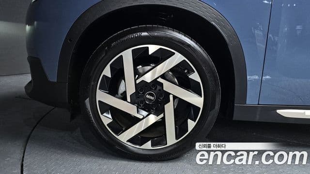 Mini Cooper S Countryman 3세대 ALL4 favored, 2025 все фото