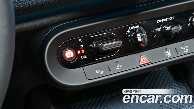 Mini Cooper S Countryman 3세대 ALL4 favored, 2025 9