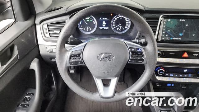 Hyundai Sonata New 라이즈 гибрид Smart, 2018 13