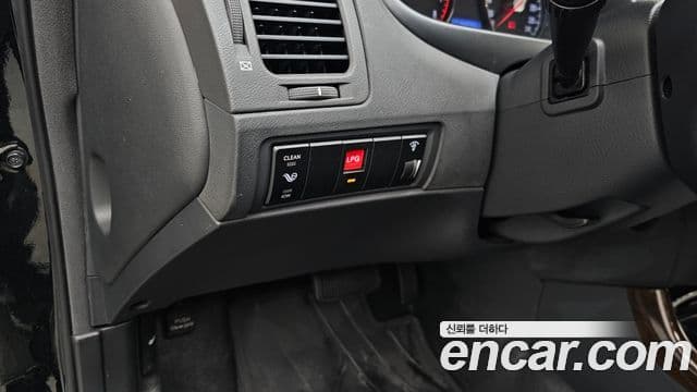 Hyundai Grandeur New Luxury LPI Q270 Pack 2, 2009 17