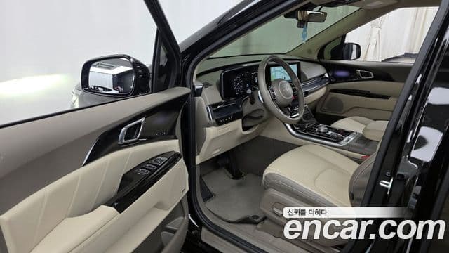 Kia Carnival 4세대 Signature, 2023 10