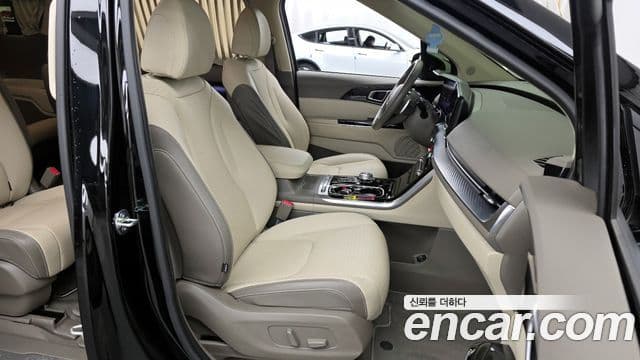 Kia Carnival 4세대 Signature, 2023 11