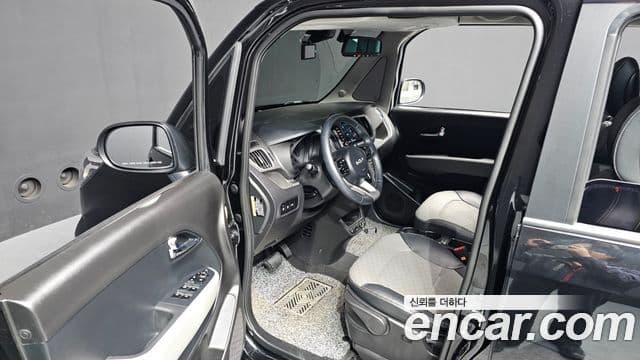 Kia The / новый New Ray Signature, 2022 10