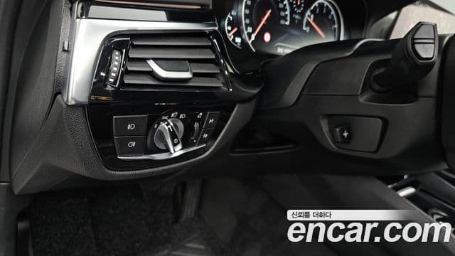 BMW 5시리즈 (G30) Luxury, 2018 18