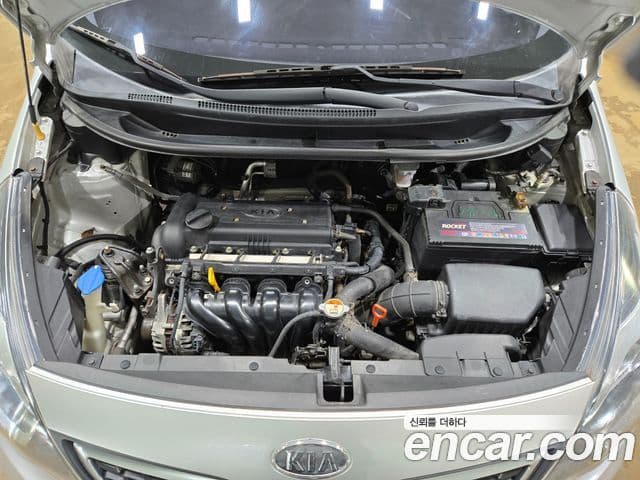 Kia All New Pride Deluxe, 2012 7