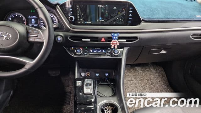 Hyundai Sonata (DN8) Premium Family, 2021 15