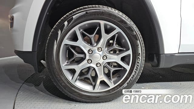 Jeep Grand Cherokee WK2, 2021 все фото