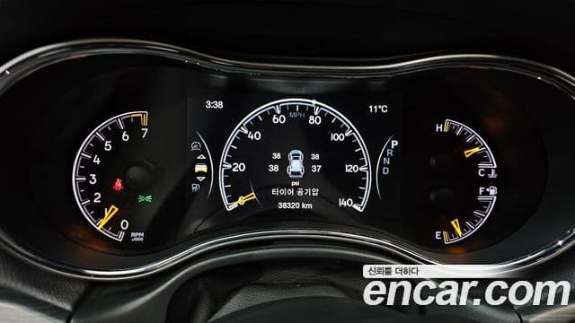 Jeep Grand Cherokee WK2, 2021 8