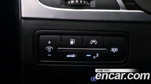 Genesis G80 Premium Luxury, 2018 18