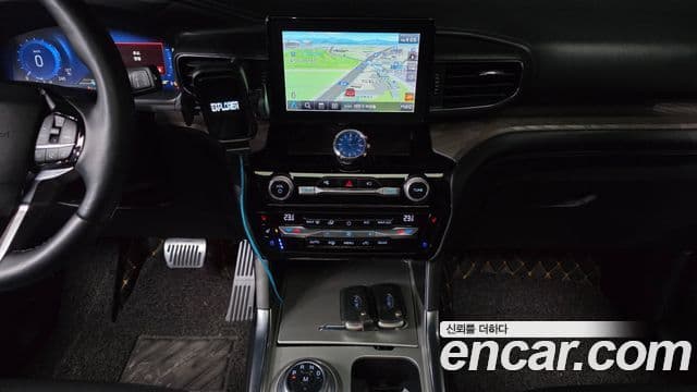 Ford Explorer 6세대 3.0 Platinum 4WD, 2021 14