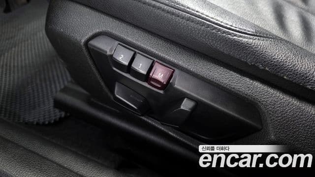 BMW 1시리즈 (F20) 118d Urban Pack 1 5도어, 2014 16