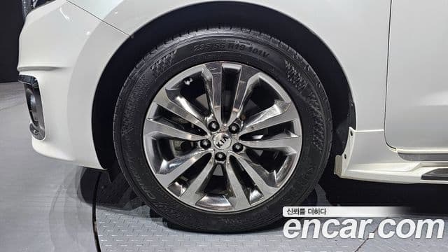 Kia All New Carnival Prestige, 2018 все фото