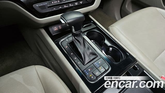 Kia All New Carnival Prestige, 2018 9