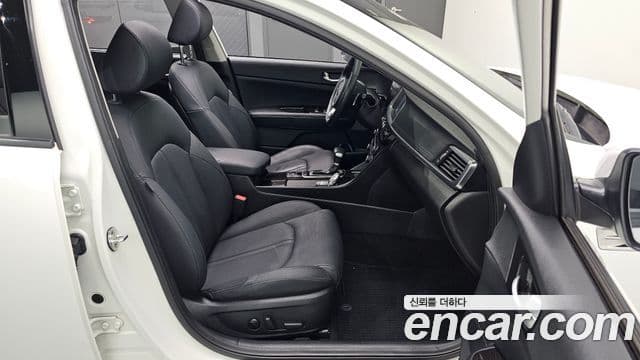 Kia K5 2세대 Noblesse, 2016 12