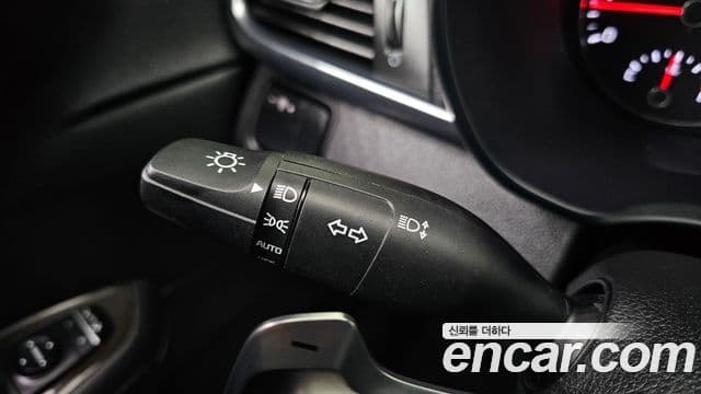 Kia K5 2세대 Noblesse, 2016 15