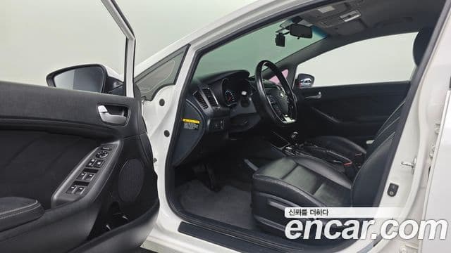 Kia The / новый New K3 Trendy, 2017 11