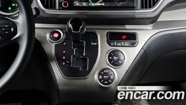 Kia The / новый New Ray Signature, 2021 9