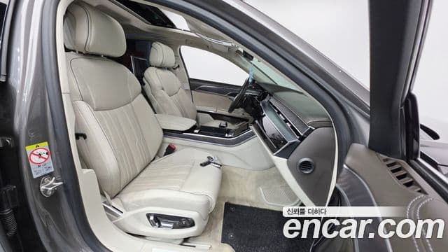 Audi A8 (D5) 55 TFSI Quattro LWB, 2018 10